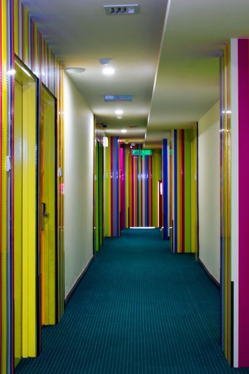 Baguss Hotel And Serviced Apartment Τζόχορ Μπάχρου Εξωτερικό φωτογραφία