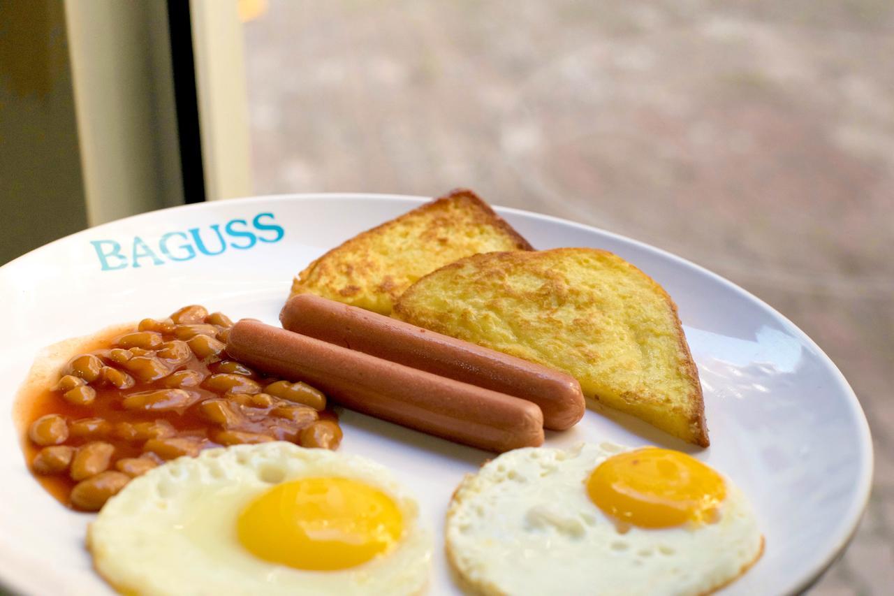 Baguss Hotel And Serviced Apartment Τζόχορ Μπάχρου Εξωτερικό φωτογραφία