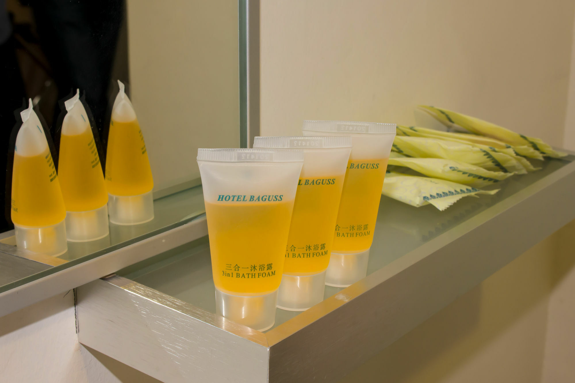 Baguss Hotel And Serviced Apartment Τζόχορ Μπάχρου Εξωτερικό φωτογραφία