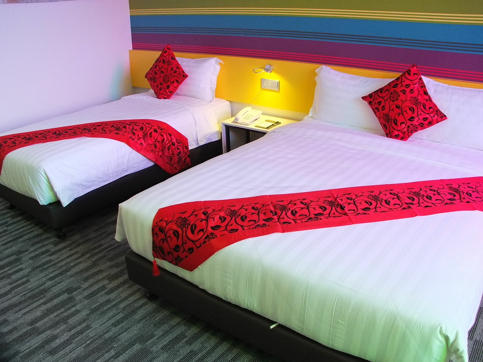 Baguss Hotel And Serviced Apartment Τζόχορ Μπάχρου Εξωτερικό φωτογραφία