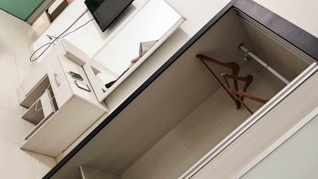 Baguss Hotel And Serviced Apartment Τζόχορ Μπάχρου Εξωτερικό φωτογραφία